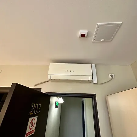 Lion's Hotel Bucarest