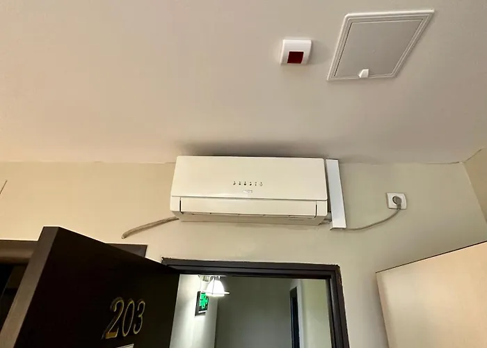 Lion's Hotel Bucureşti